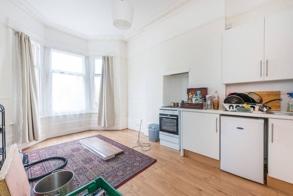Property photo 2 of 5