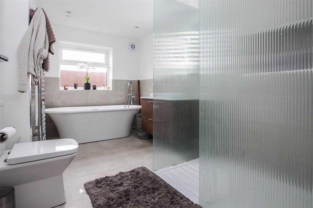 Property photo 3 of 16 Img_3258-9.Jpg