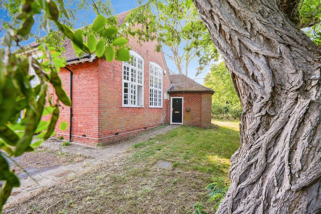 Property photo 1 of 17 Photo