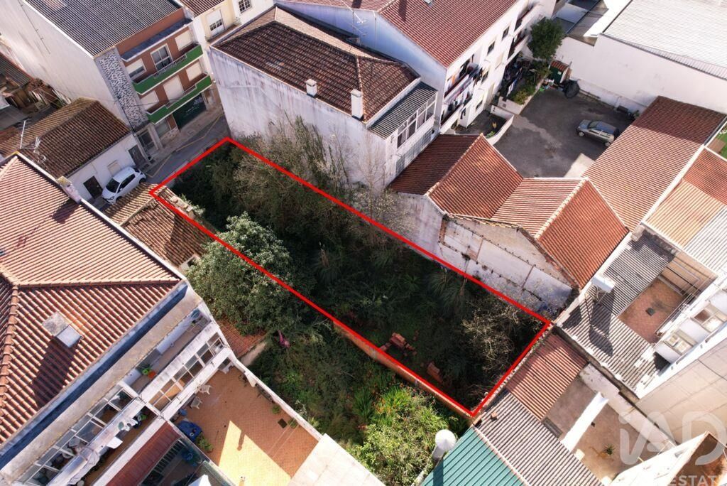 Property photo 3 of 5