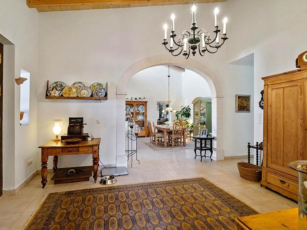 Property photo 3 of 30