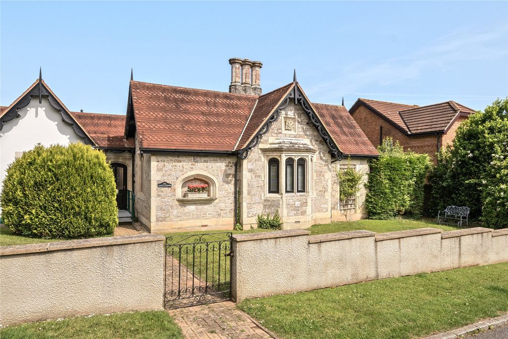 Property photo 3 of 46 Picture No. 43
