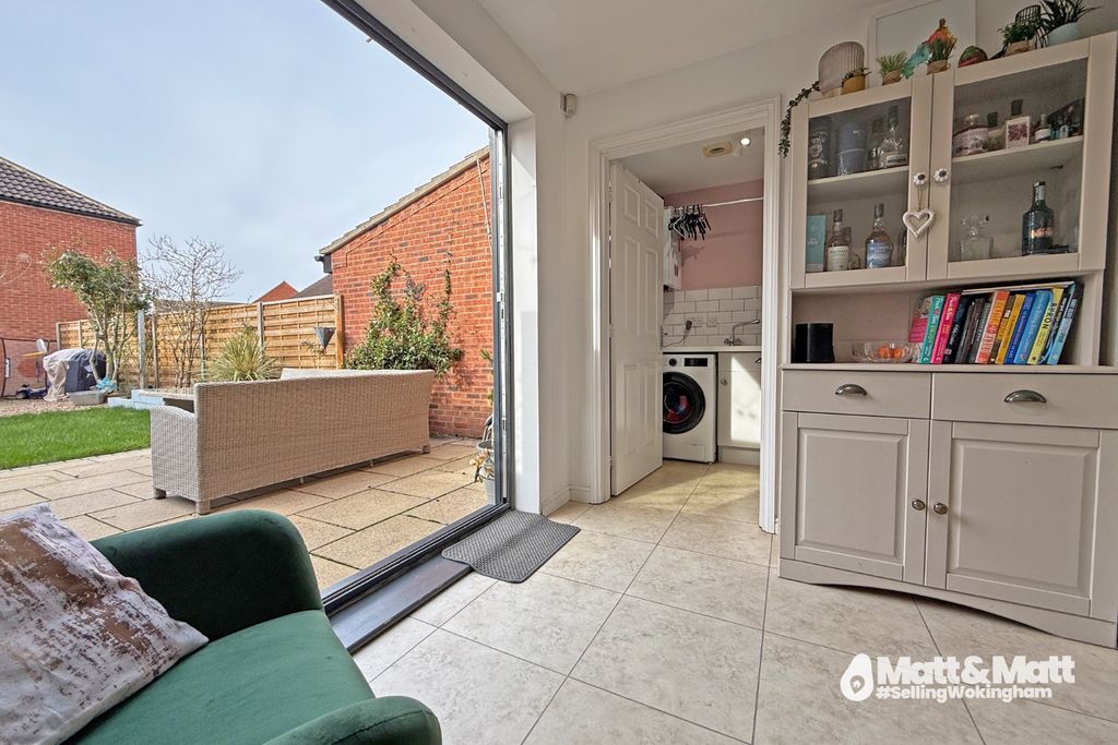 Property photo 3 of 13 4227046