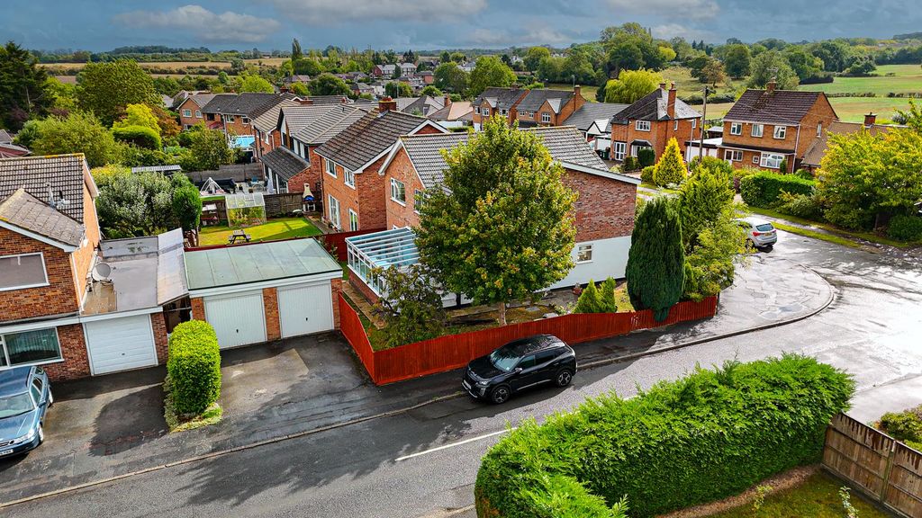 Property photo 1 of 29