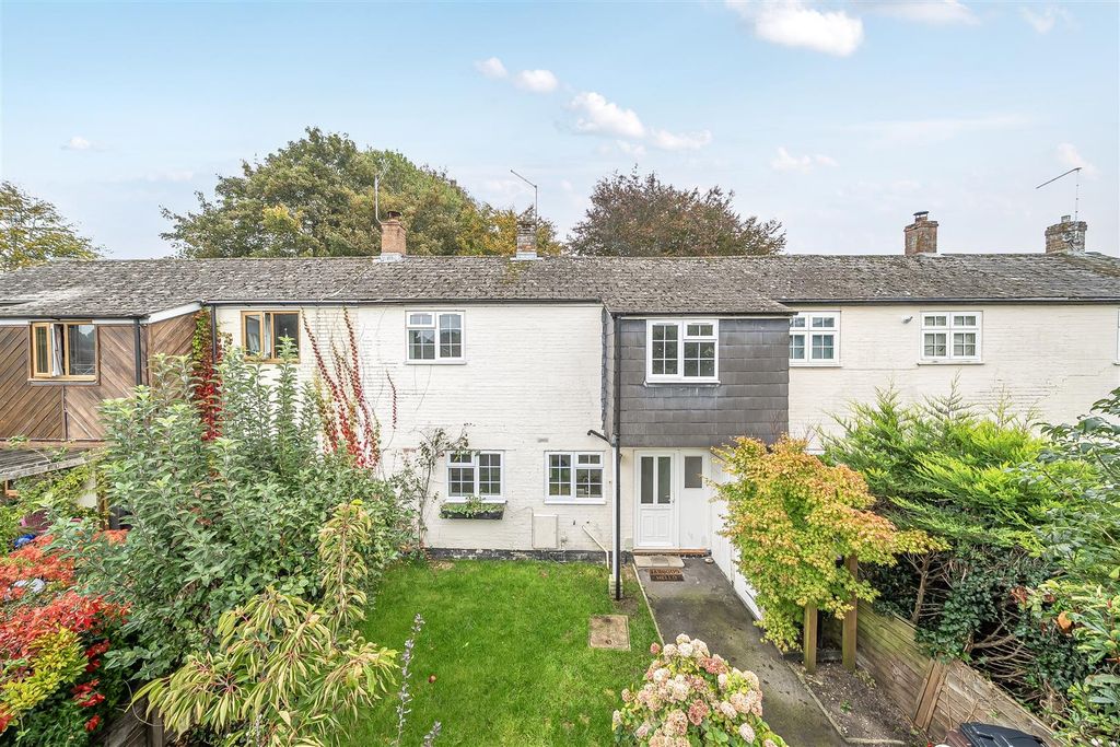 Property photo 1 of 16 Elevated Front Aspect