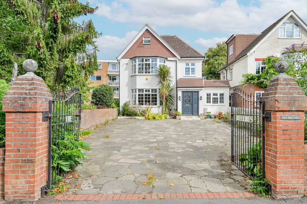 Property photo 1 of 29