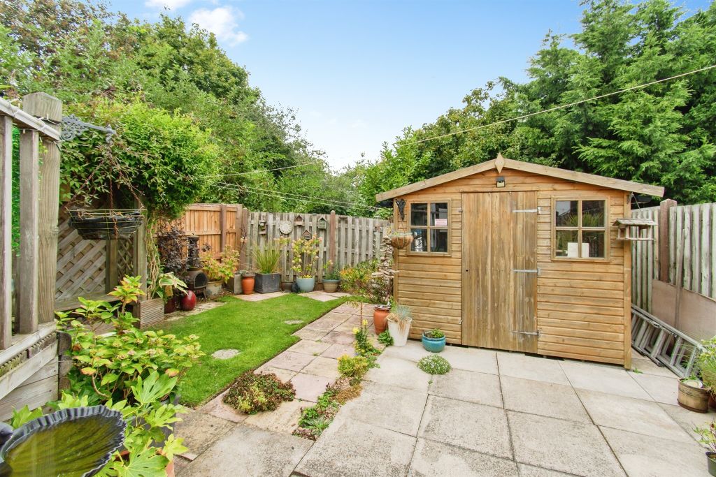 Property photo 2 of 16