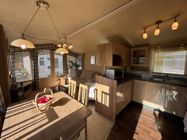 Property photo 2 of 7 Willerby New Hampton Living Dining Kitchen At Six Arches Country Park