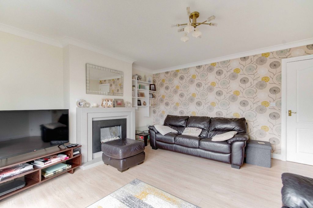 Property photo 3 of 19 Picture No. 19