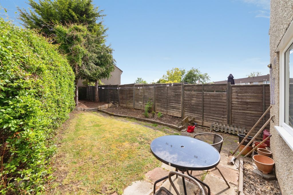 Property photo 2 of 13