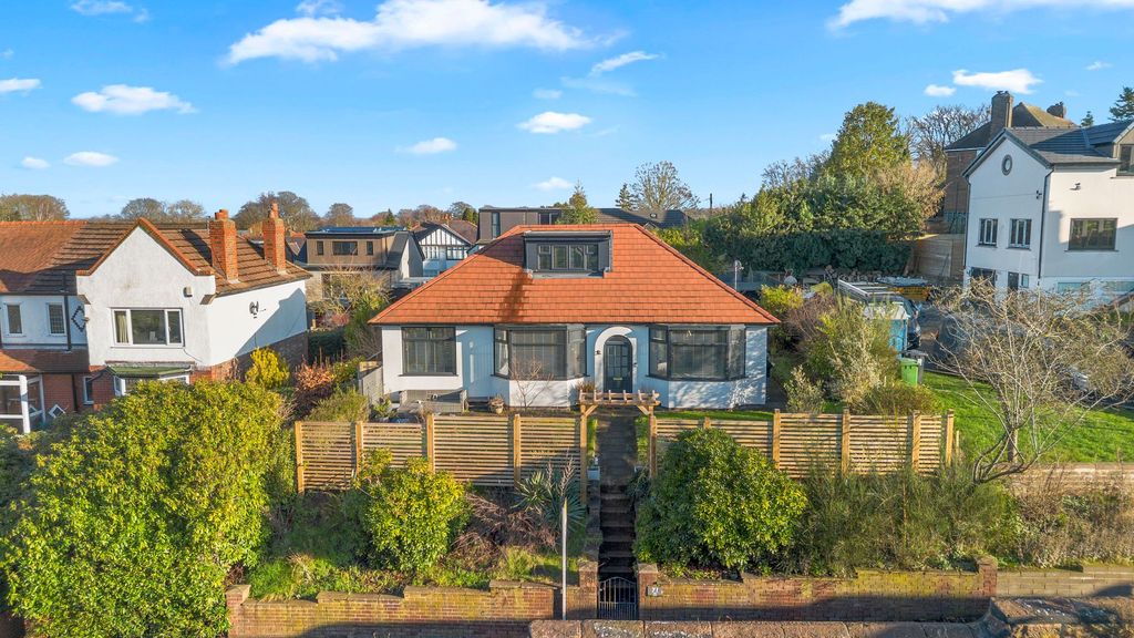 Property photo 1 of 28