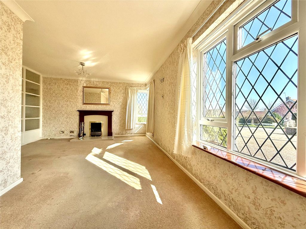 Property photo 2 of 17 Picture No. 04