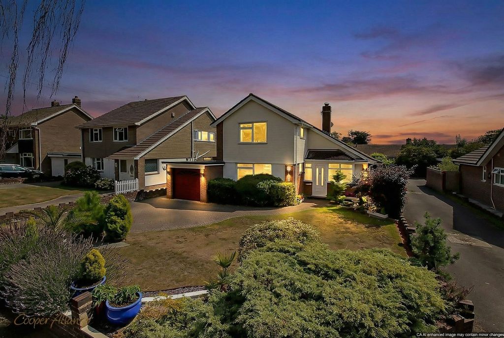 Property photo 1 of 17 Front