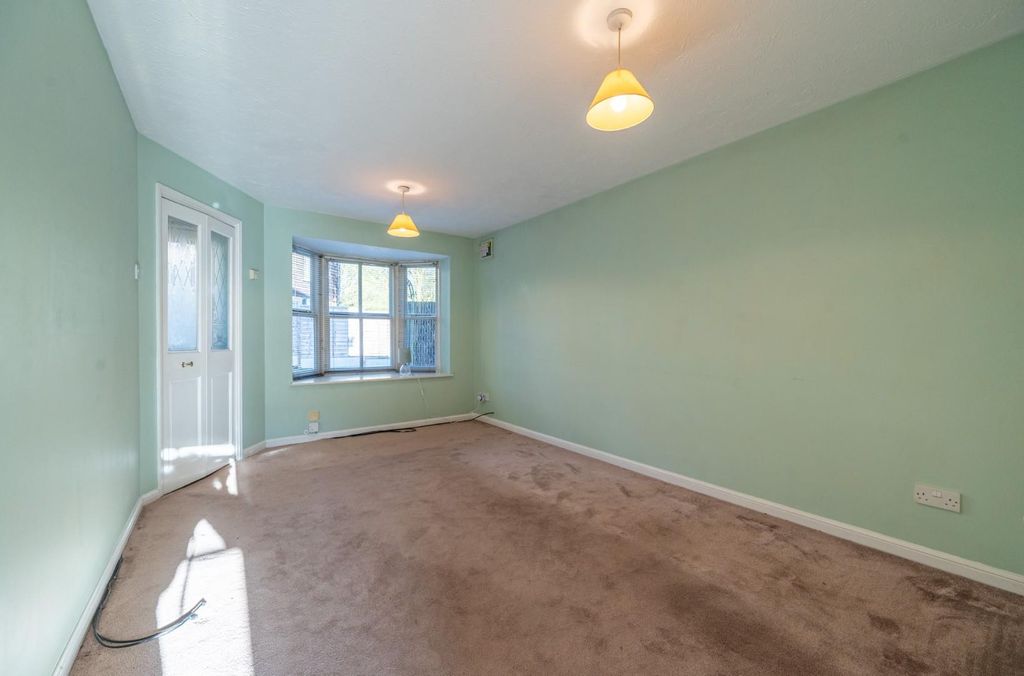 Property photo 3 of 13 Living Room