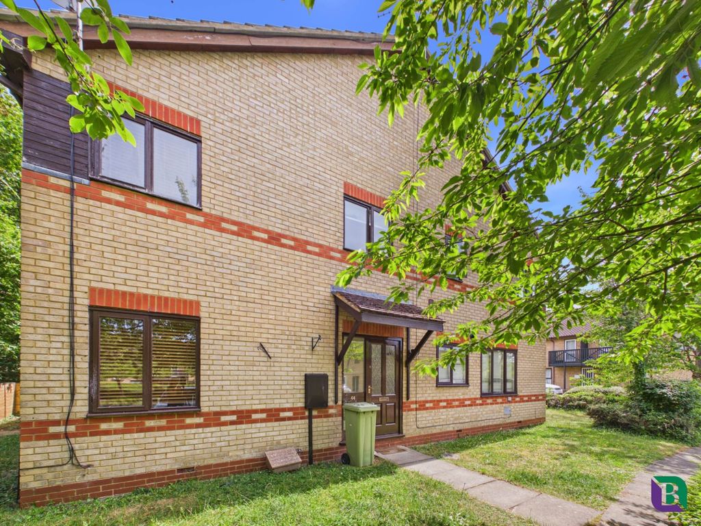 Property photo 1 of 8