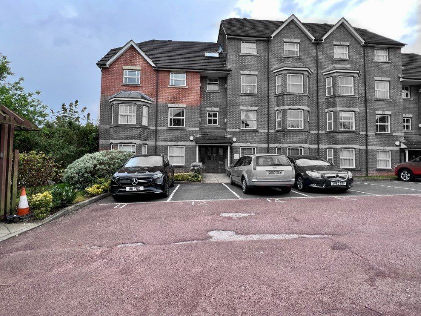 Property photo 2 of 13 2