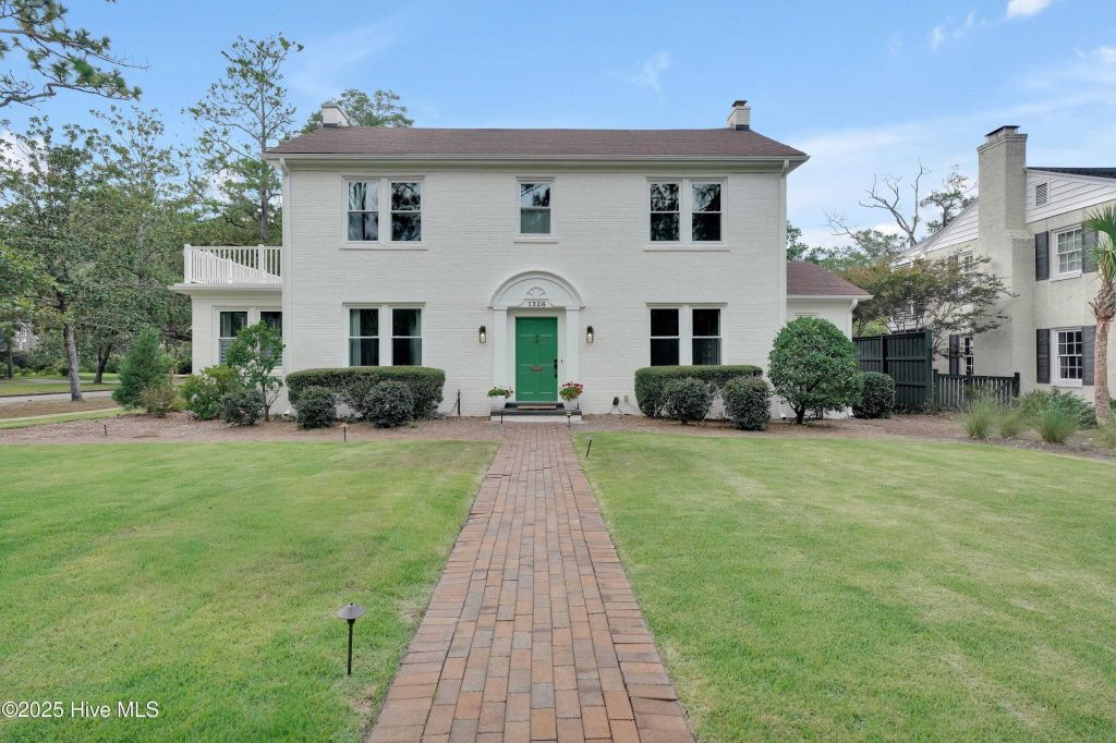 Property photo 1 of 31