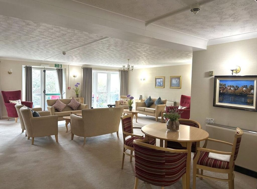 Additional image 7 of 2 bed flat for saleMere Court, Knutsford WA16