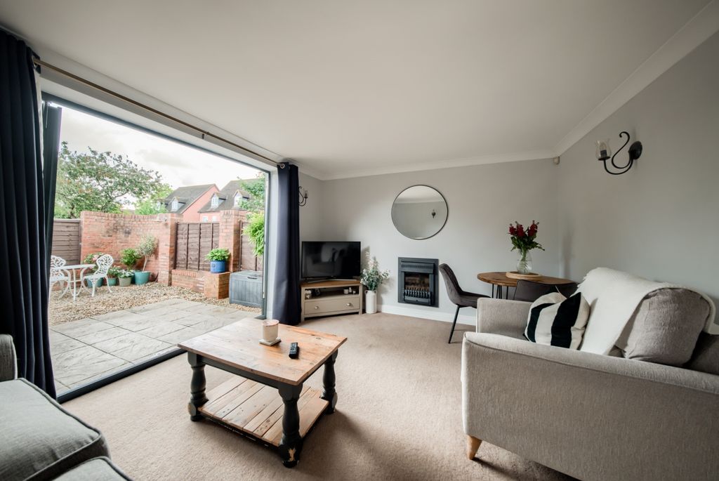 Property photo 2 of 17 Xt5A6386-Hdr(3) (1)