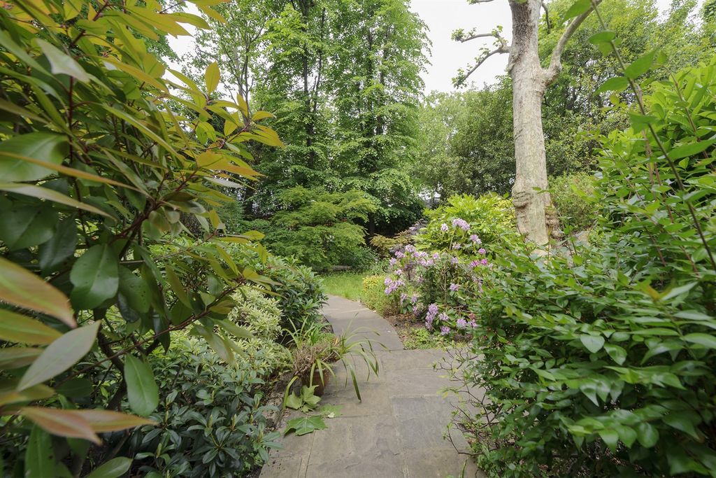 Property photo 2 of 11 Other