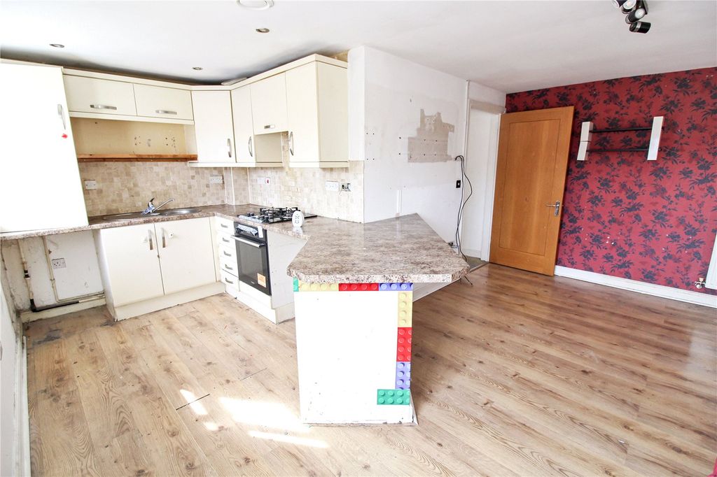 Property photo 2 of 9 Picture No. 02