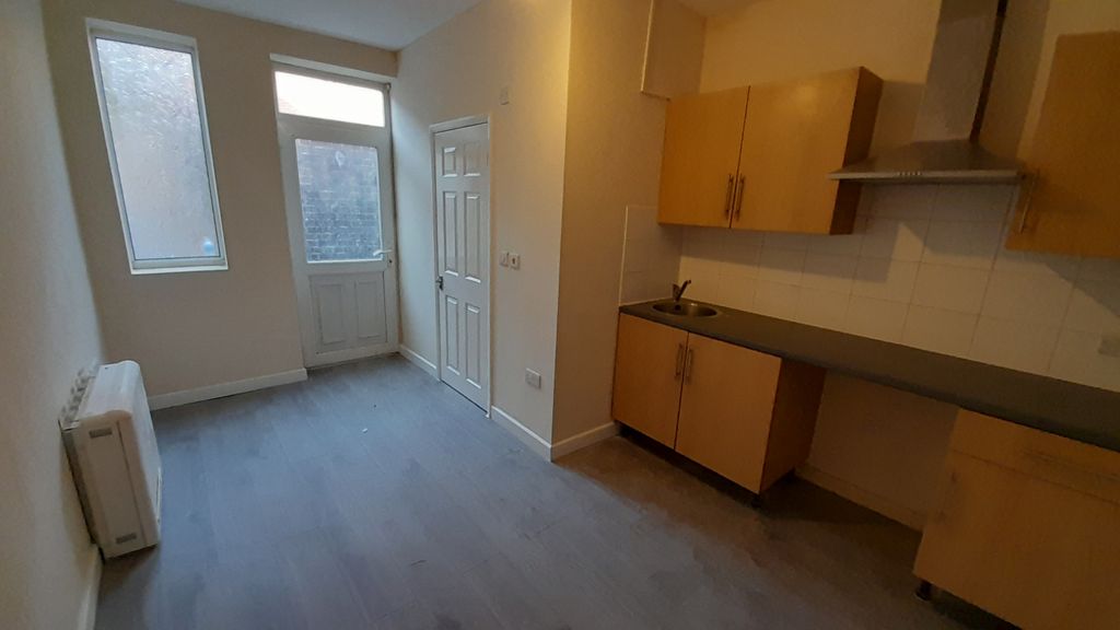 Property photo 1 of 9 9 Bed Room - House Share To Rent Low Road, Doncaster Dn4