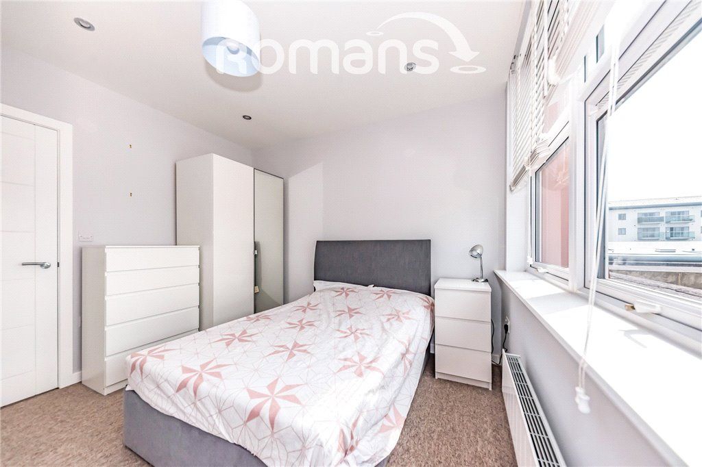 Property photo 3 of 7 Bedroom