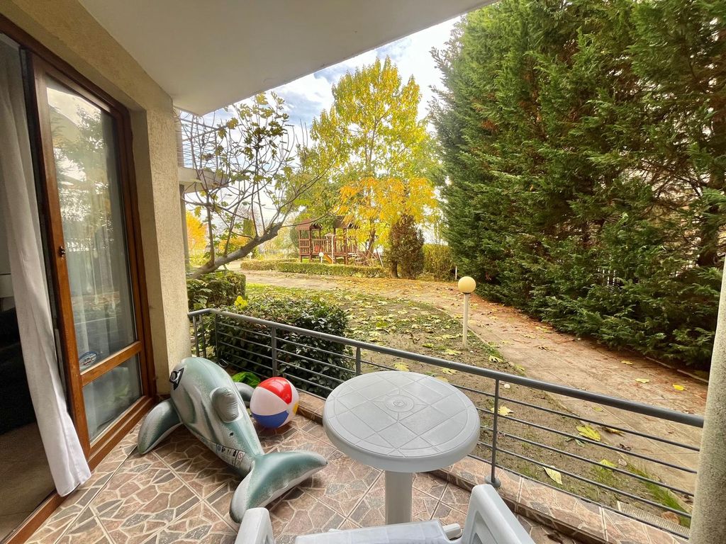 Property photo 3 of 21