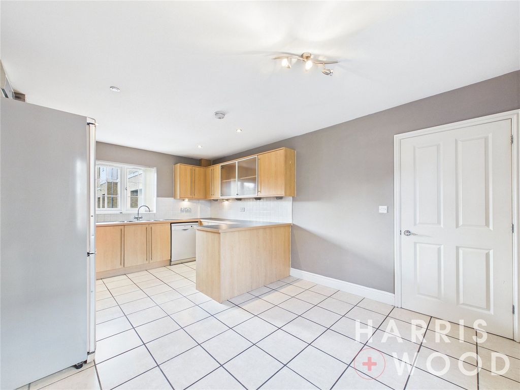 Property photo 3 of 15 Picture No. 11