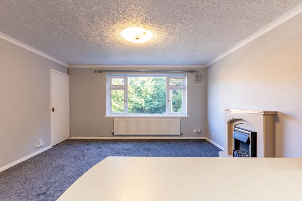 Property photo 3 of 12 Picture No. 04