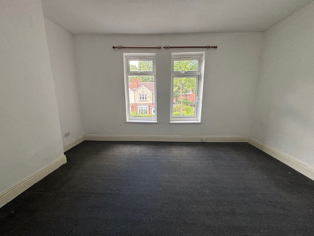 Property photo 2 of 11 Image