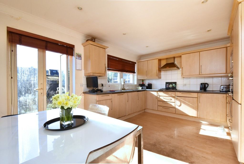 Property photo 2 of 7 5175661