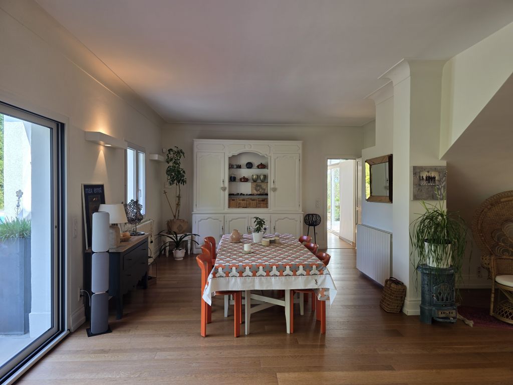 Property photo 3 of 26 Photo_0053c72550Bf03856B9F9E0cc9A5d7A6