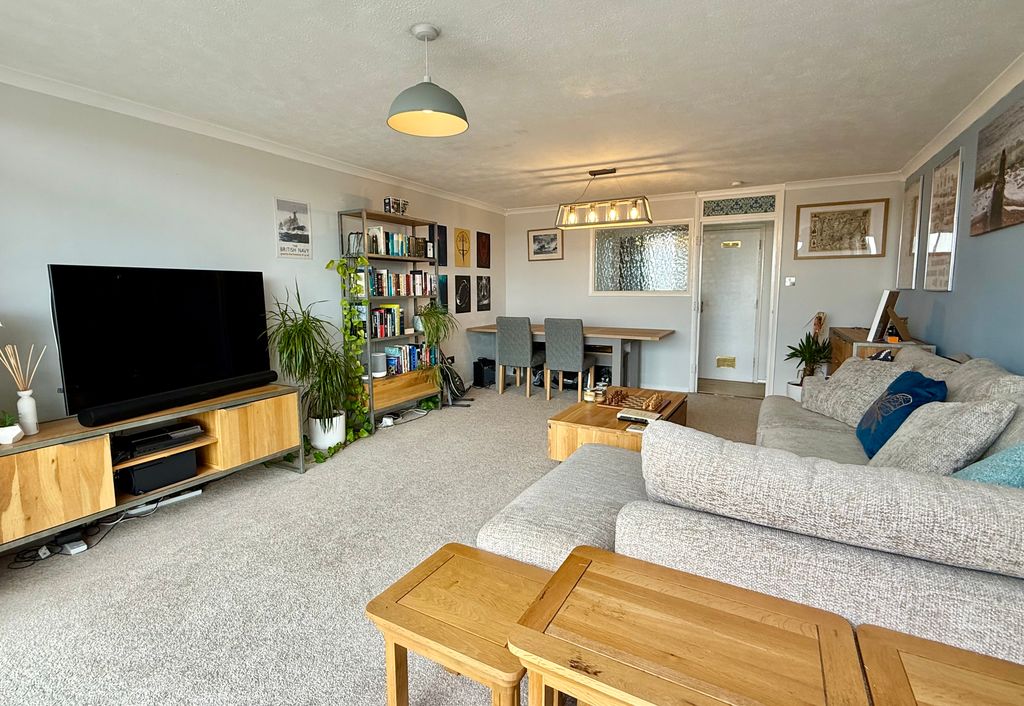 Property photo 1 of 13 Img_4450