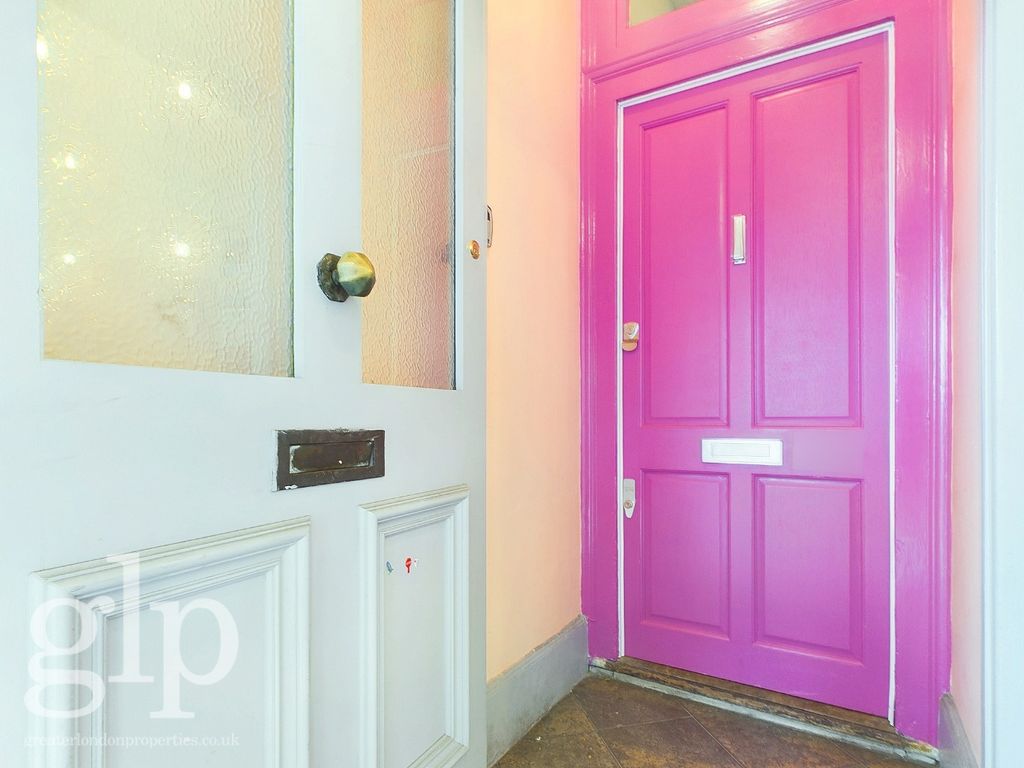Property photo 3 of 23 3429505