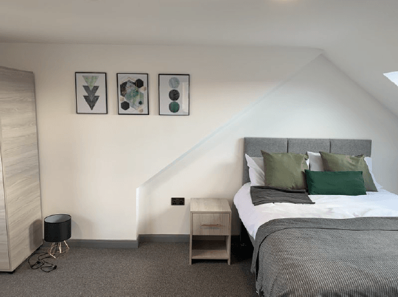 Property photo 3 of 7 Gallery