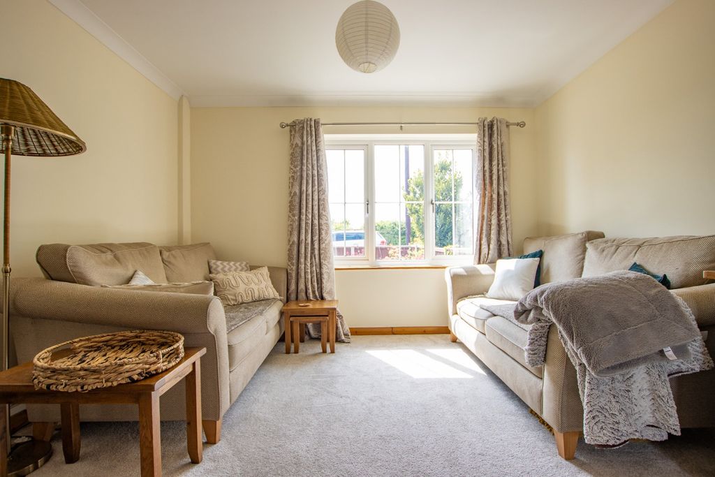 Property photo 3 of 21 5138089