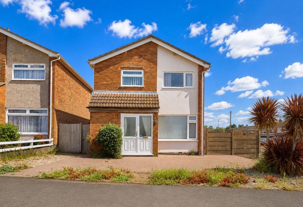 Property photo 1 of 16 Sunny Front.Jpg