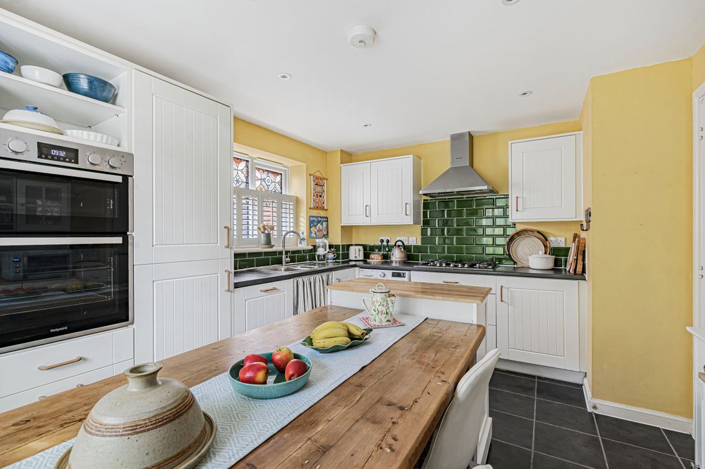 Property photo 3 of 29 3481440