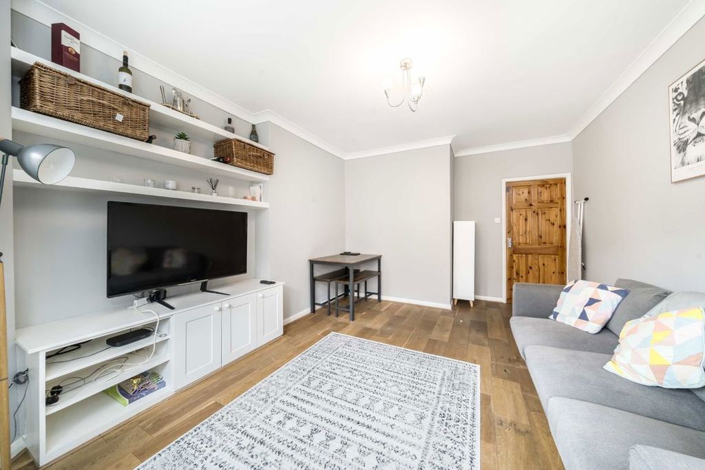 Property photo 2 of 5