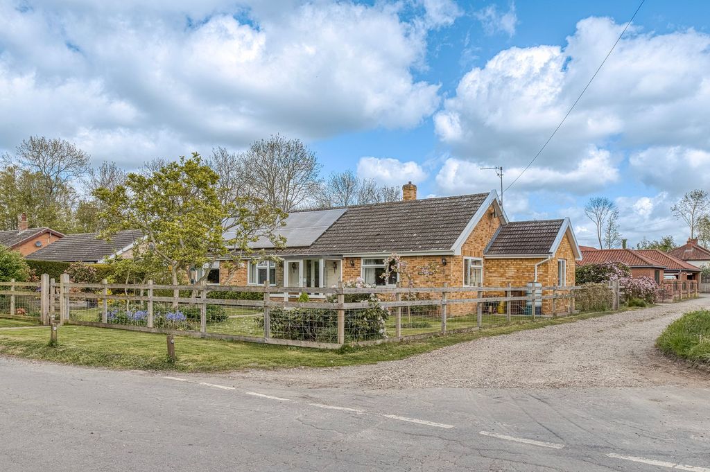 Property photo 1 of 22