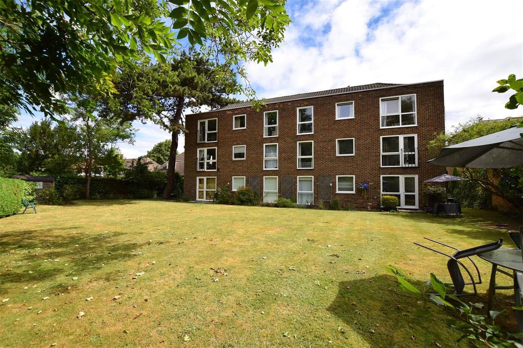 Property photo 1 of 8 External.Jpg