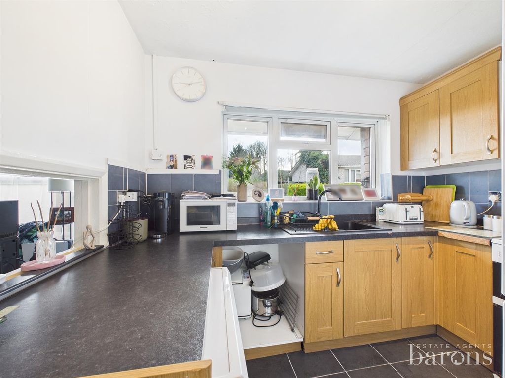 Property photo 2 of 14 Cam05500G0-Pr0123-Still009.Jpg