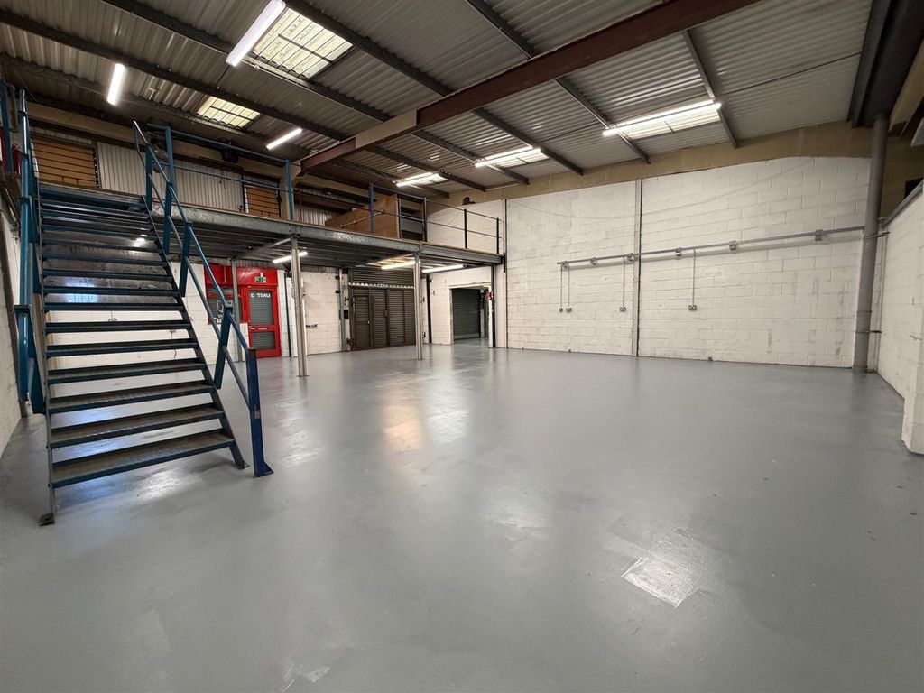 Property photo 3 of 8 1.Jpg