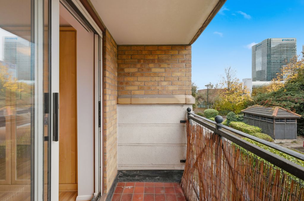 Property photo 3 of 16 Photo 3