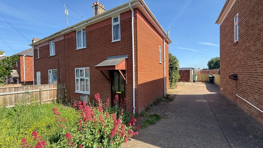 Property photo 1 of 9