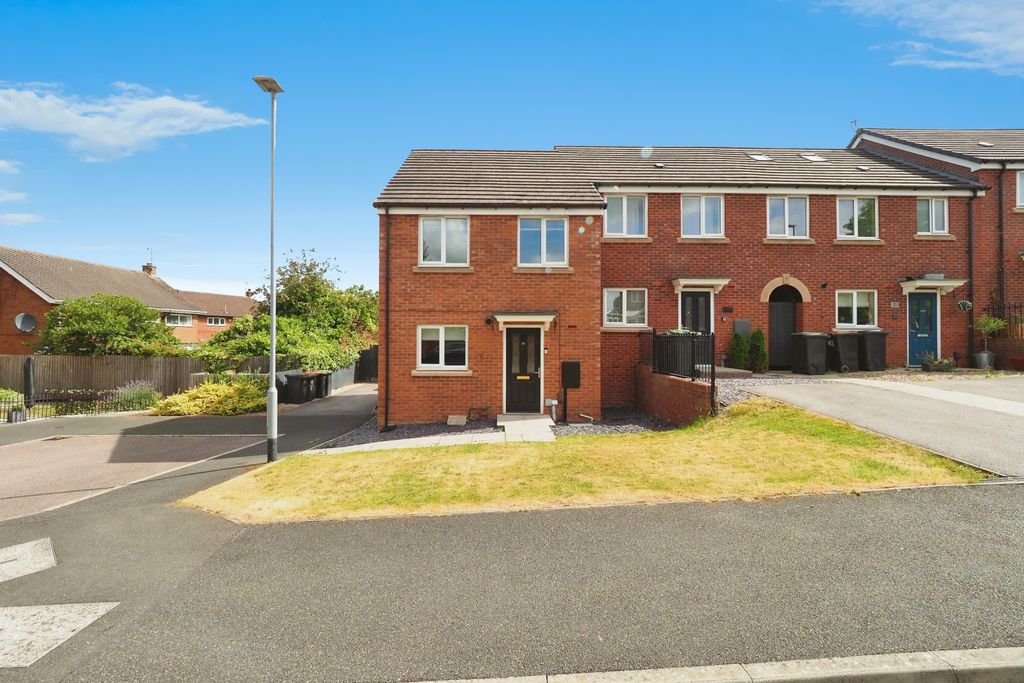 Property photo 1 of 19 Onp92526