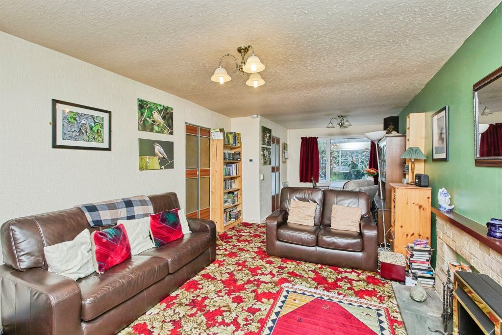 Property photo 3 of 7