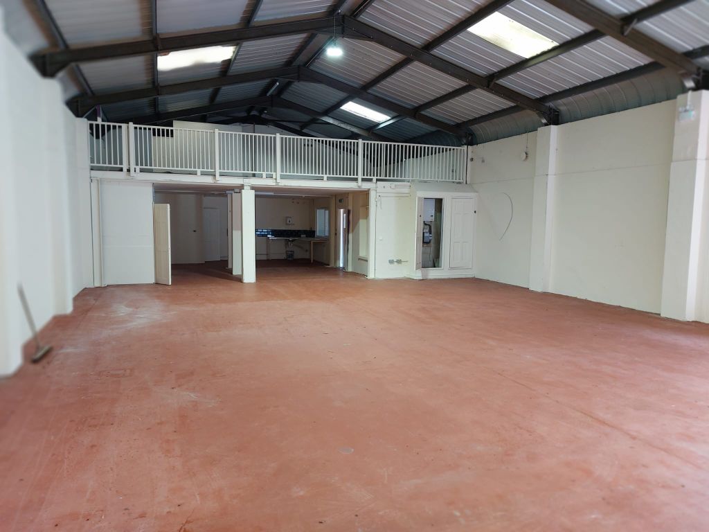 Property photo 1 of 4