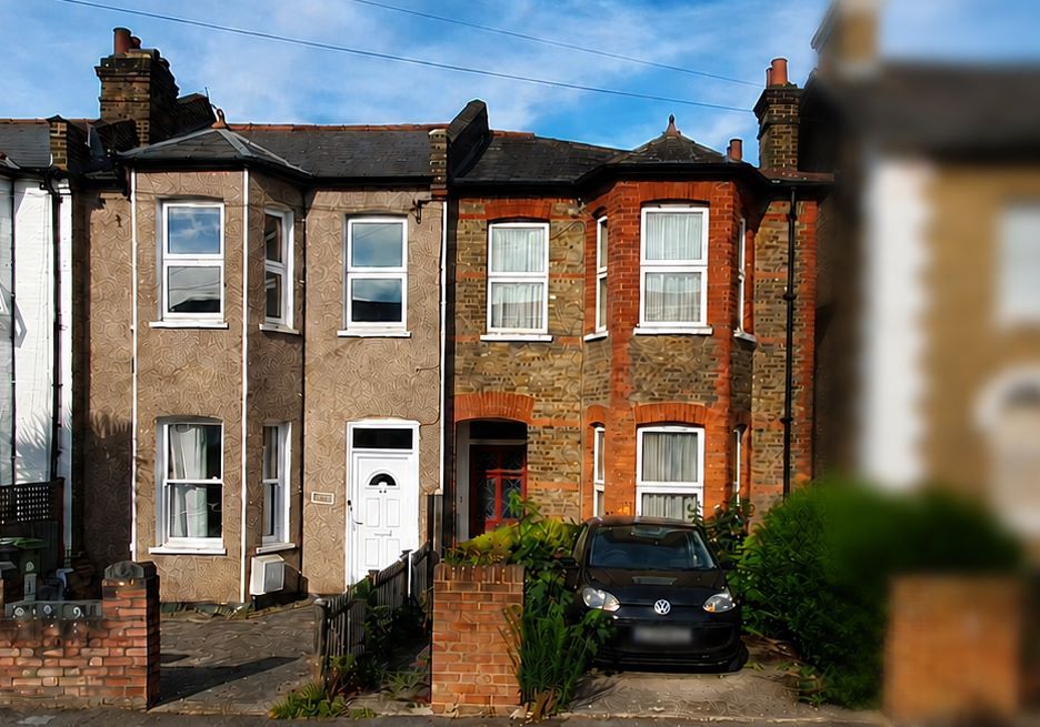Property photo 2 of 18